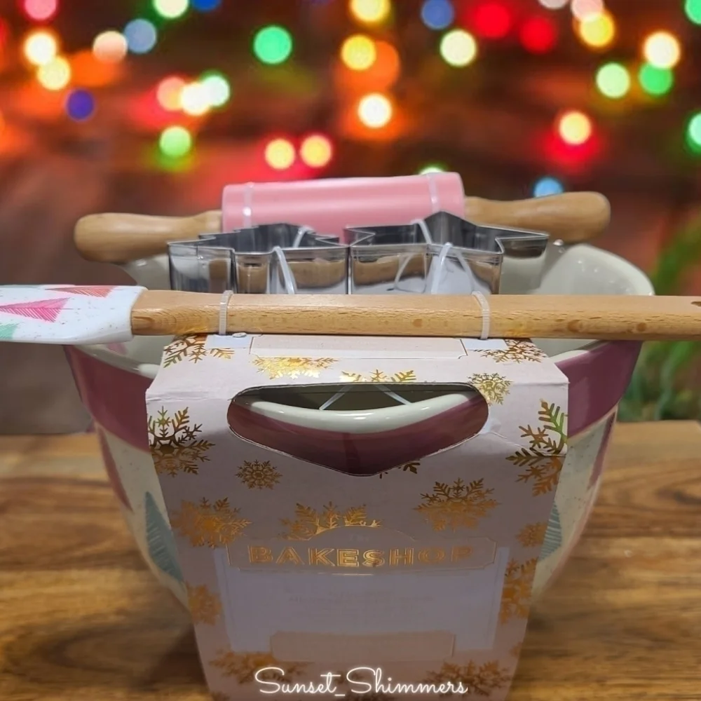 5pc Pastel Christmas Tree Handle Mixing Bowl Spatula Cookie cutters Rolling Pin